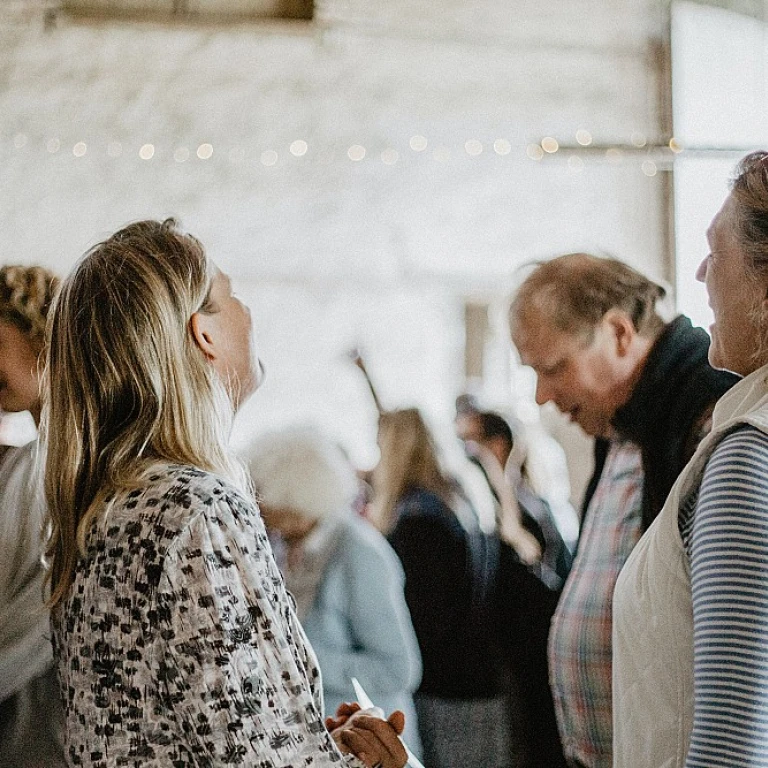 Organiser une soirée à thème amusante pour les professionnels de l'événementiel B2B